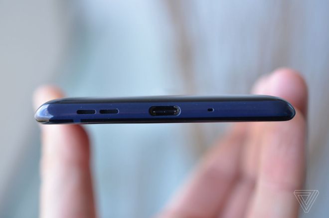 Flagship Nokia 8 được ra mắt: Snapdragon 835, camera kép, giá 16 triệu