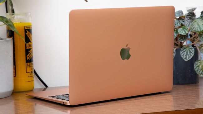 Đánh giá MacBook Air 2020 chi tiết - MacBook Air 2020 Review - Thiết kế